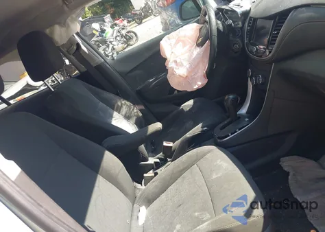 2020 Chevrolet Trax Awd Ls from USA, damaged, VIN 3GNCJNSB5LL300783